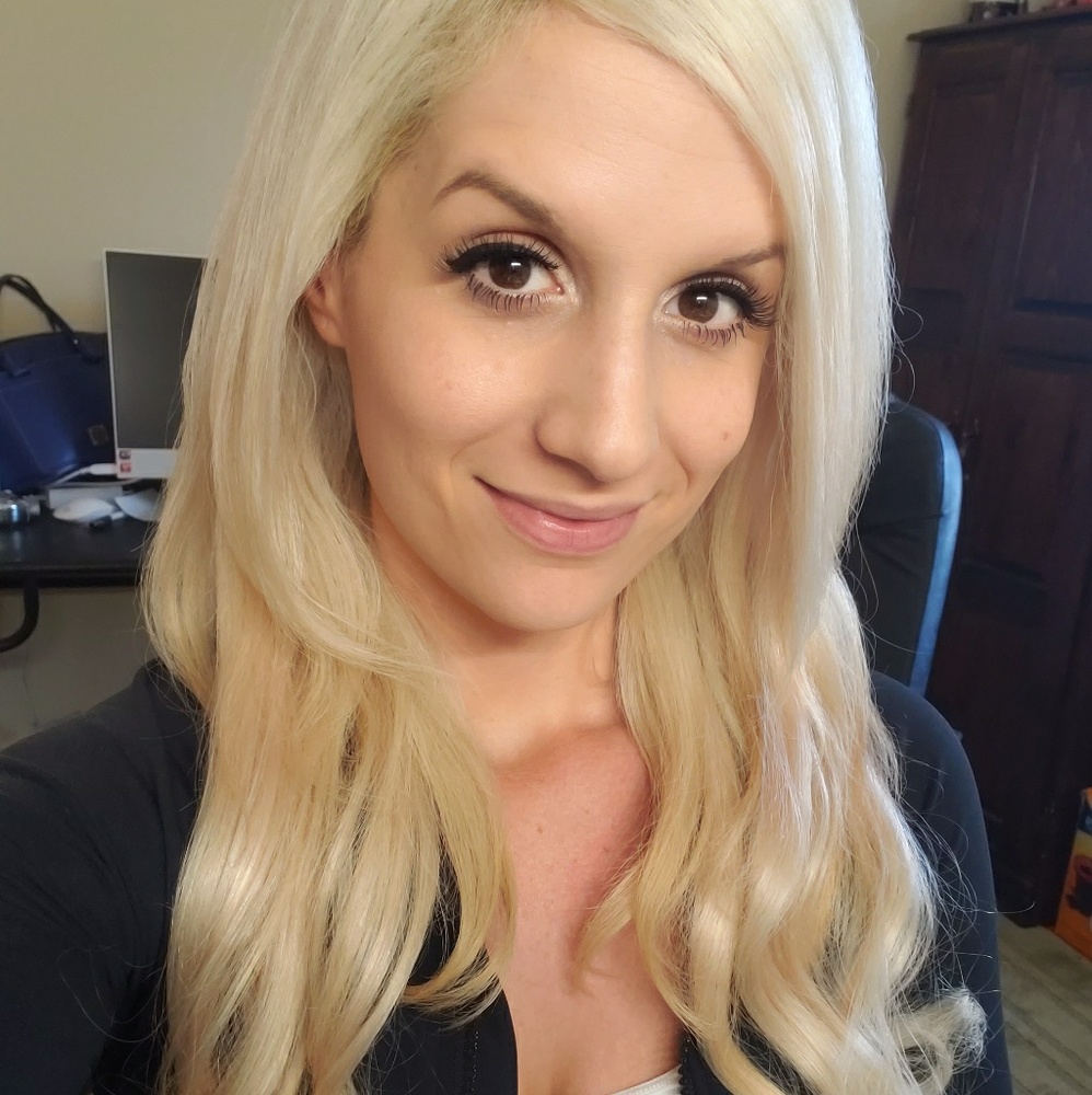 Meet your Posher, Jenna